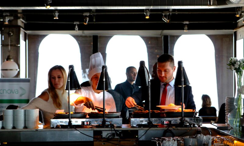 Picture of a business meeting highlighting measurement blackout